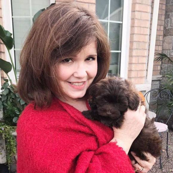 Meet your Posher, Sandra - Picture 1 of 1